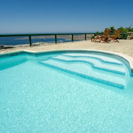Villa Ypsos - Overlooking *