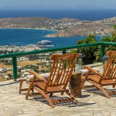 Villa Ypsos - Overlooking
