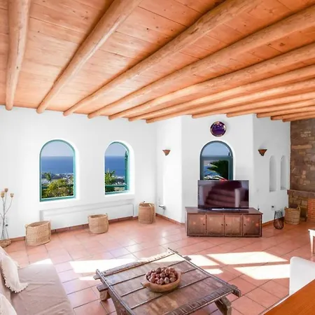 Casa de Campo Ypsos - Overlooking Páros